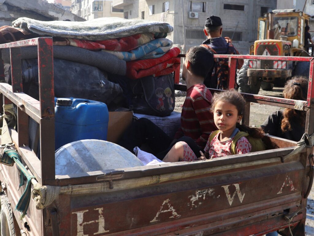 Israel pushes further into Gaza City, killing and displacing Palestinians | Israel-Palestine conflict News
