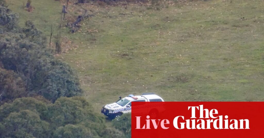 Porepunkah shooting live: up to one metre of snow forecast for Victoria’s alpine areas as manhunt continues for ‘heavily armed’ suspect | Porepunkah shooting
