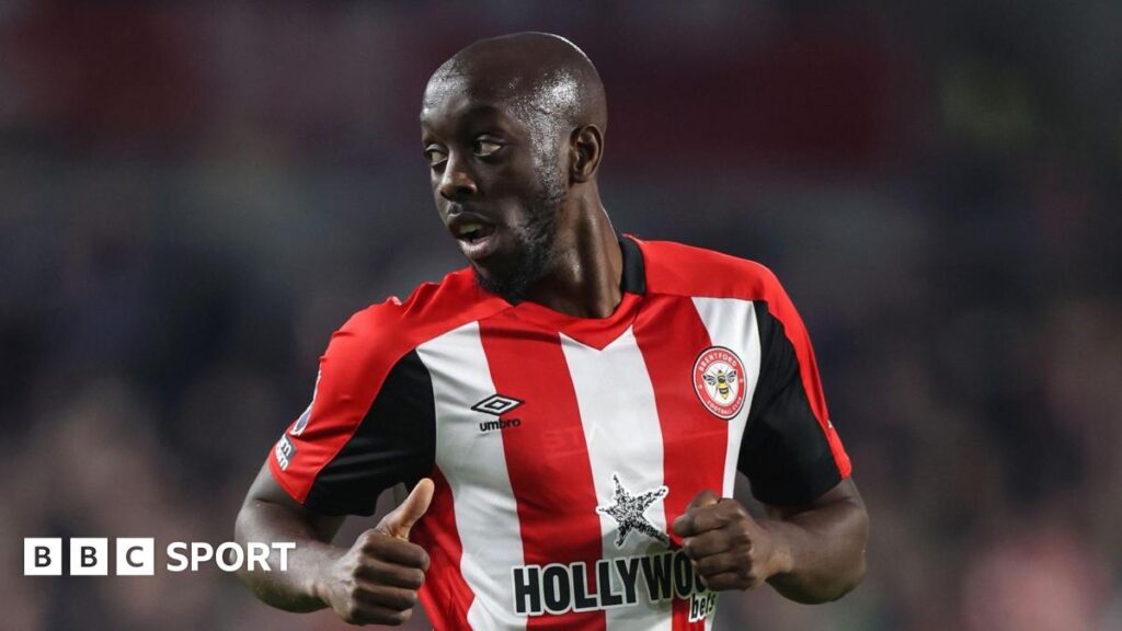 Yoane Wissa playing for Brentford