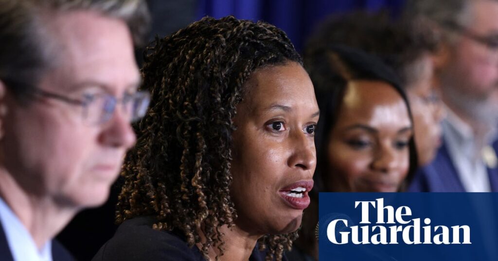 DC mayor Bowser signs order aligning city with Trump’s federal police takeover | Donald Trump