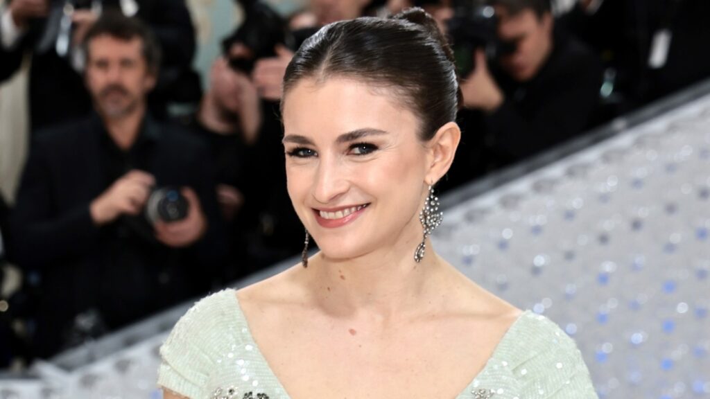New Vogue Editor is Chloe Malle, Daughter of Candice Bergen