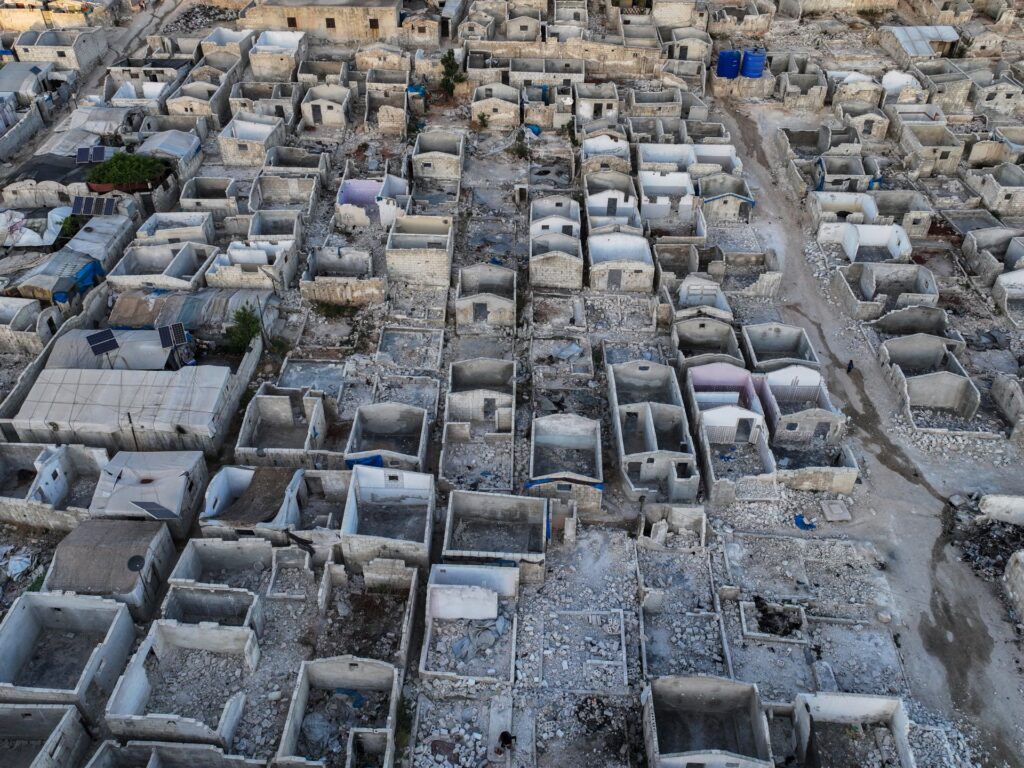 One million Syrian refugees returned home since al-Assad’s fall, UN says | News