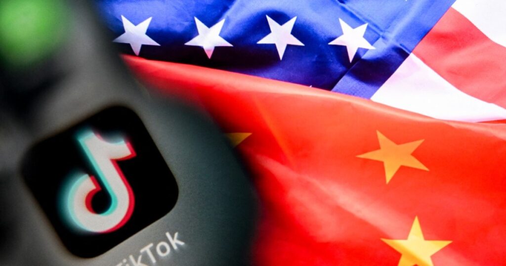Trump announces deal with China to allow TikTok continue operating in US | Donald Trump News