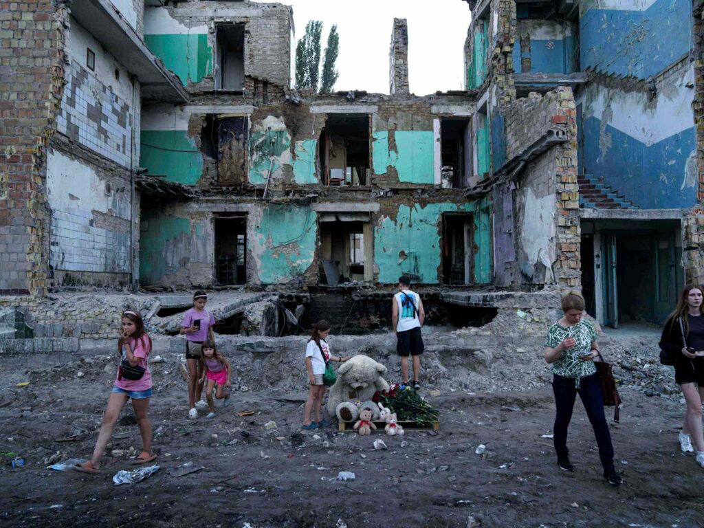 Ukraine knocks out Russian refineries as Russia kills dozens in Kyiv | Russia-Ukraine war News