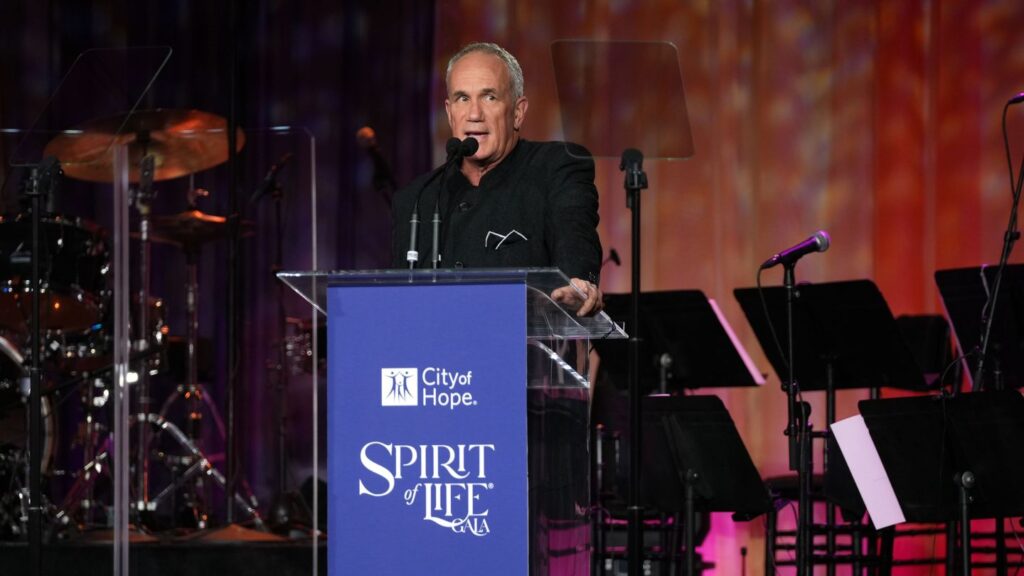 Cher, Michael Bublé Honor Tom Corson at City of Hope Gala