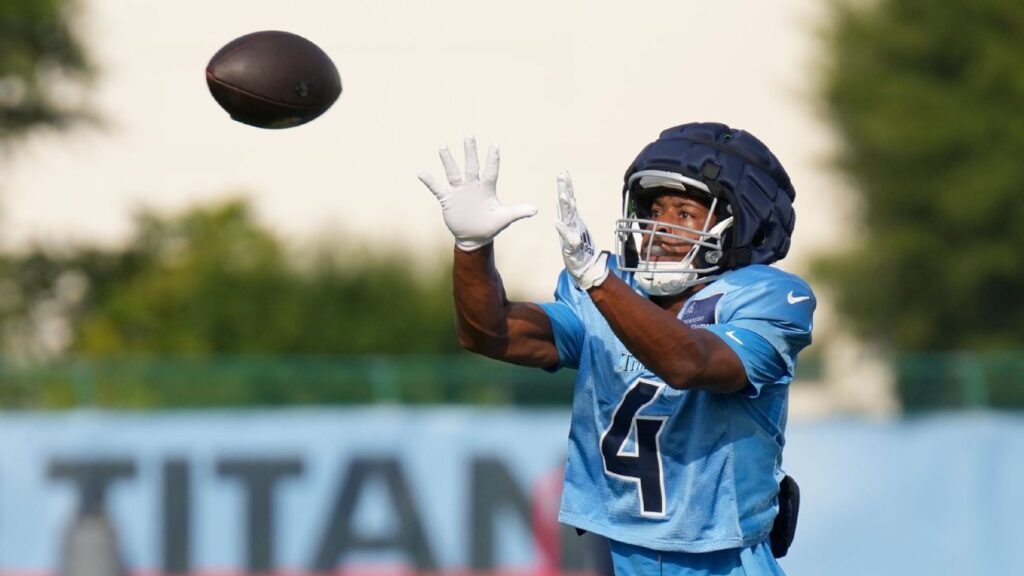 Ex-Seahawks’, Titans’ Tyler Lockett to sign with Raiders Ex-Seahawks', Titans' Tyler Lockett to sign with Raiders