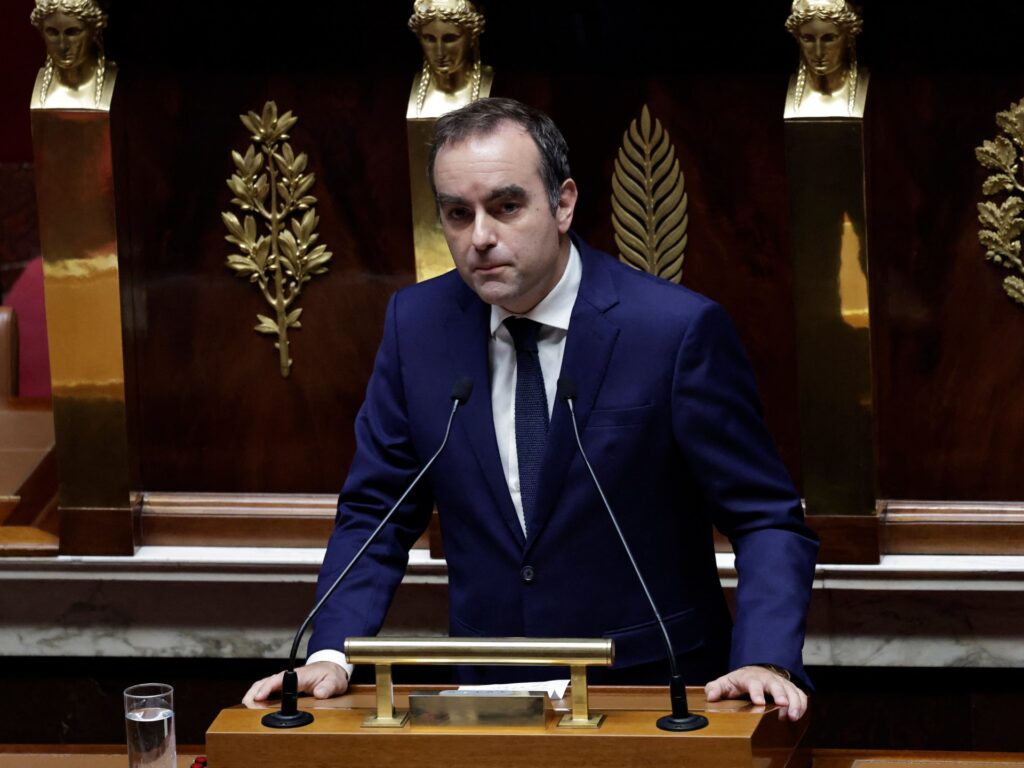 French PM Lecornu survives no-confidence parliament vote, now eyes budget | Politics News