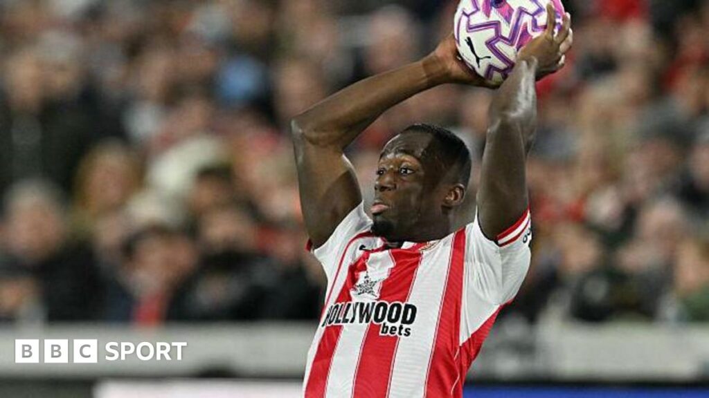 Ifab discusses countdown on throw-ins and goal-kicks Michael Kayode takes a throw-in for Brentford
