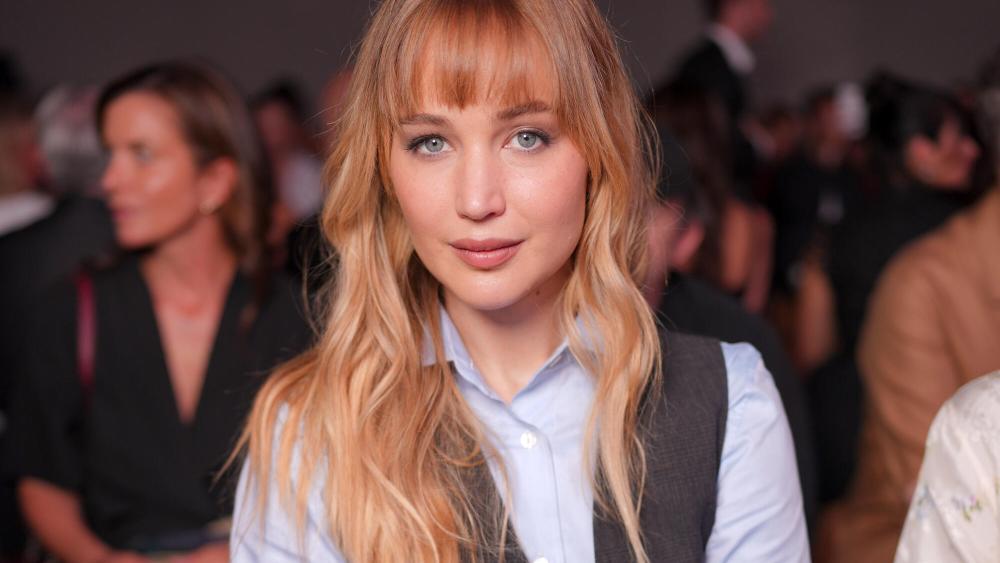 Jennifer Lawrence Hates Press, Says Old Interviews Are ‘Annoying’ Jennifer Lawrence Hates Press, Says Old Interviews Are 'Annoying'