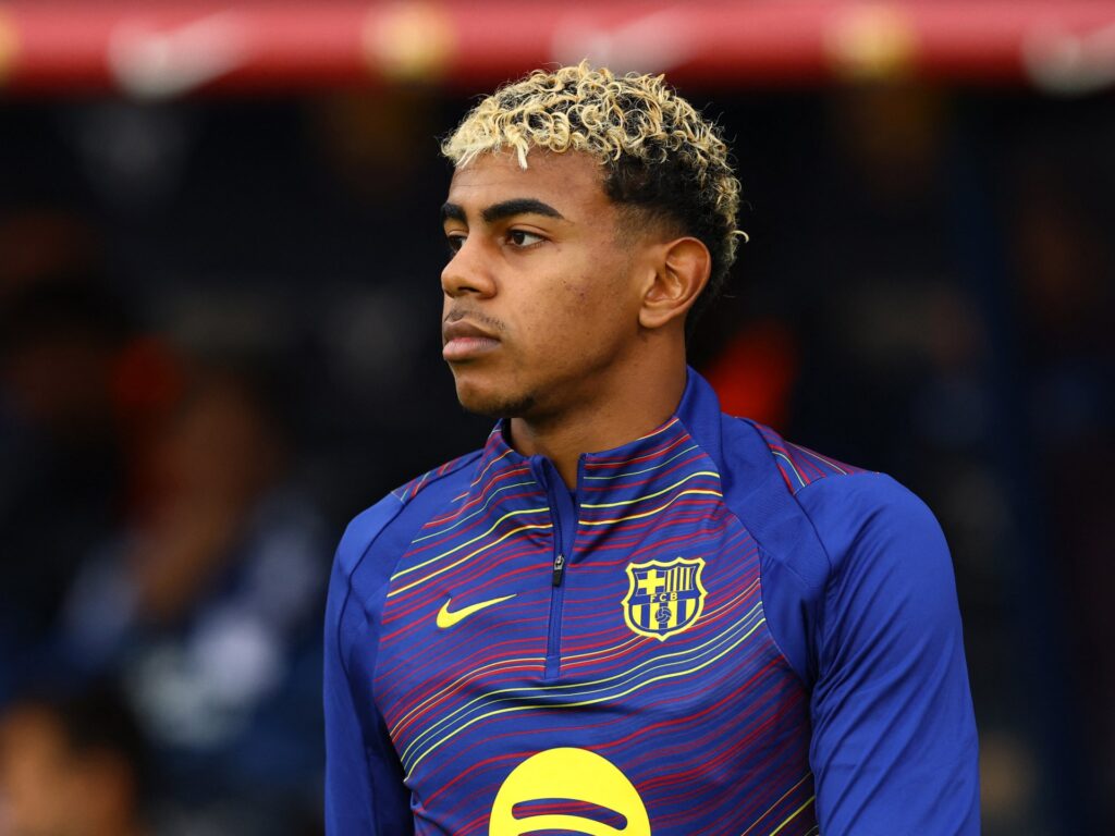 LIVE: Barcelona vs PSG – UEFA Champions League | Football News