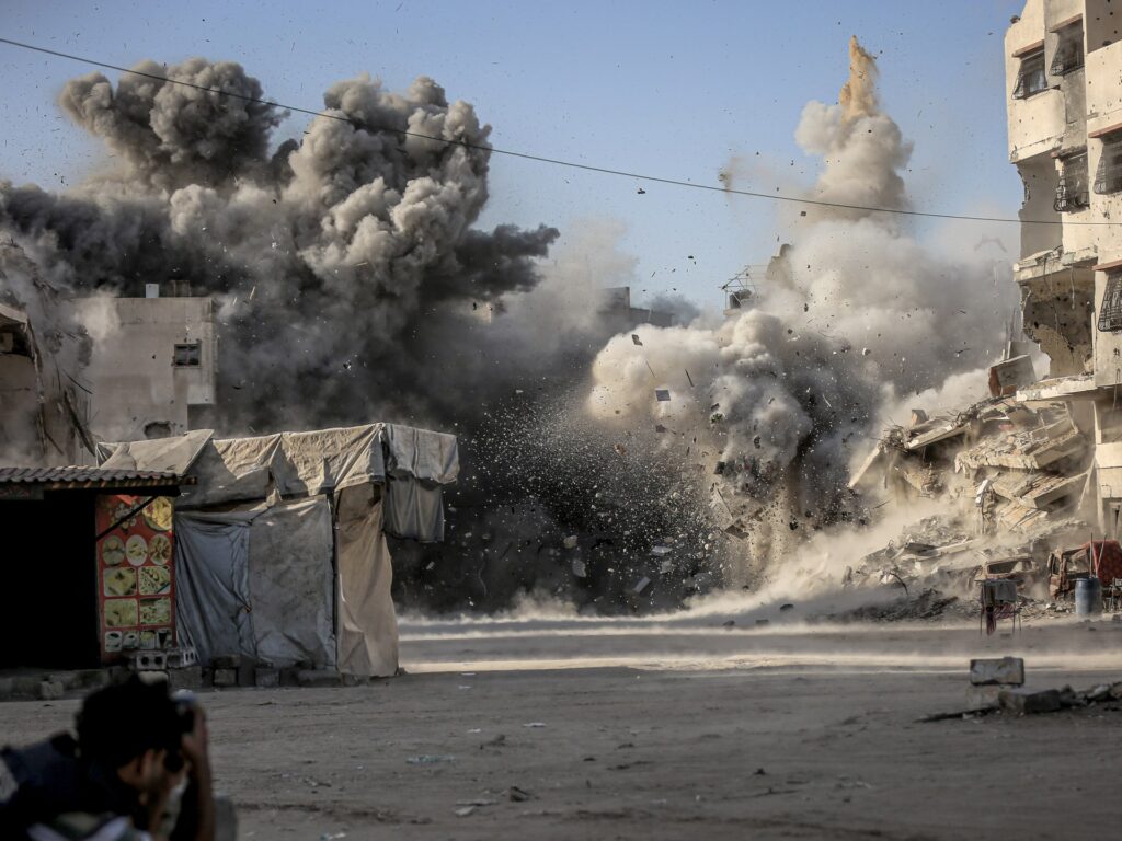 LIVE: Trump tells Israel ‘stop bombing’ Gaza after Hamas ceasefire reply | Israel-Palestine conflict News