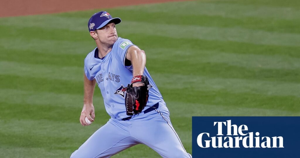 Max Scherzer rolls back years as Blue Jays even ALCS with win over Mariners | MLB