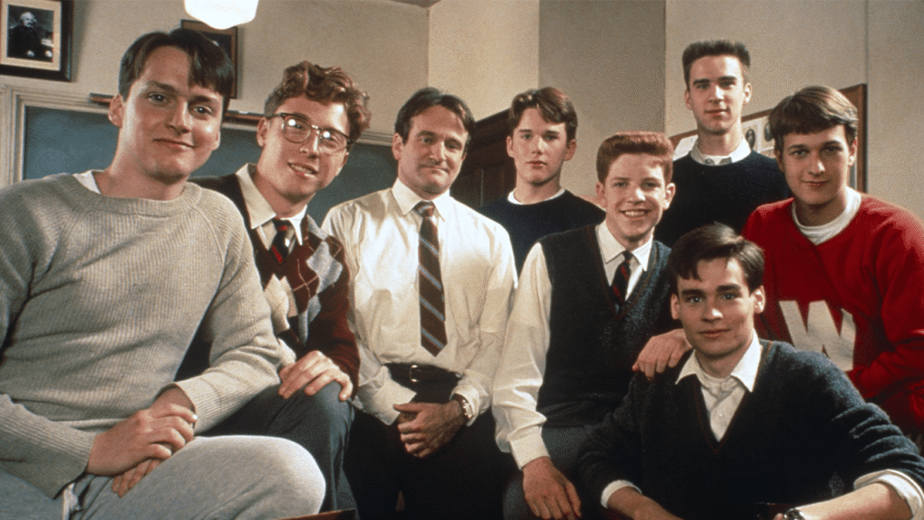 (L-R) Gale Hansen, Allelon Ruggiero, Robin Williams, Ethan Hawke, Dylan Kussman, Robert Sean Leonard, James Waterston and Josh Charles in 'Dead Poets Society.'