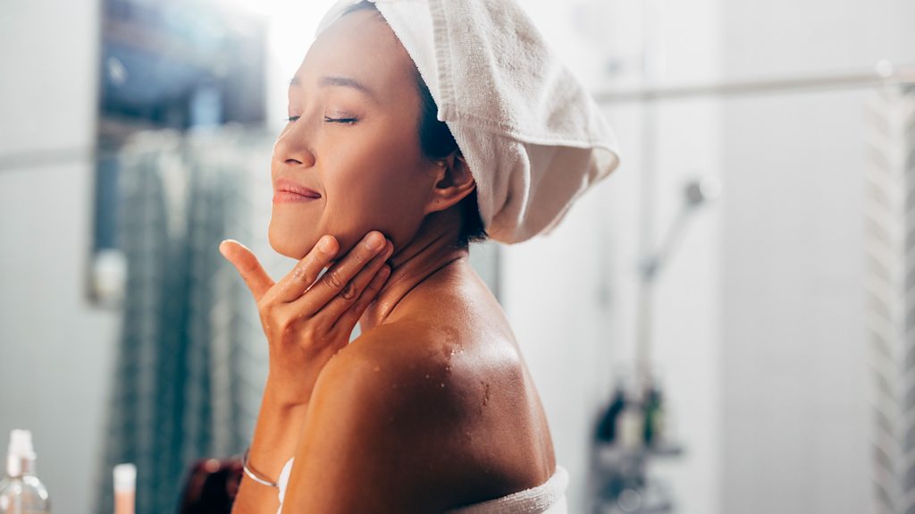 The science behind how fake tan works on your skin The science behind how fake tan works on your skin