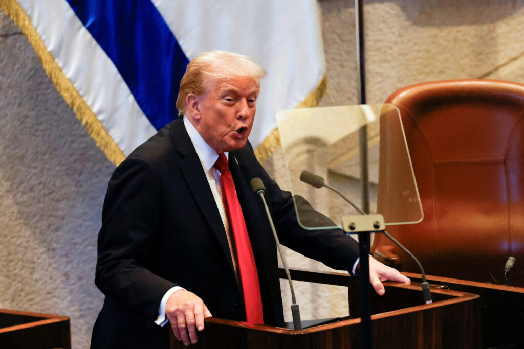 Trump says Netanyahu asked for weapons ‘I’d never heard of’ | Newsfeed